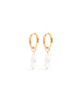 18K gold plated textured hoop earrings with pearl drop — HYFN