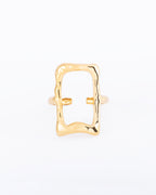 18K gold plated hammered rectangular statement ring with open frame — HYFN